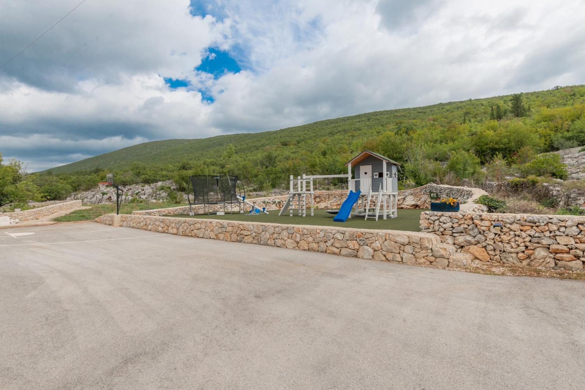 Villa Hill Stars, Makarska- Slivno Slivno  ภายนอก รูปภาพ